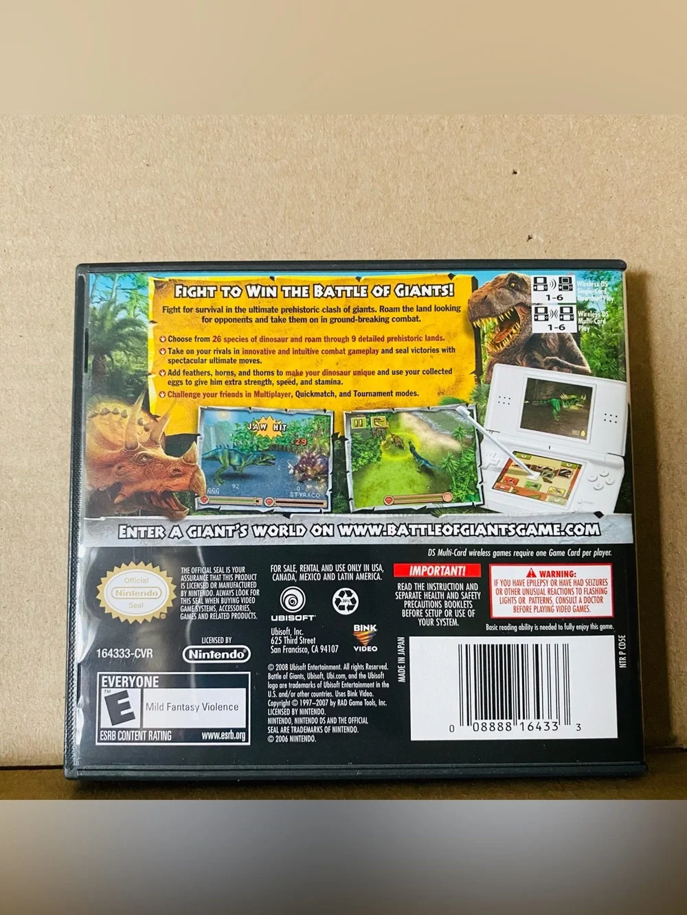 Nintendo DS Battle of Giants: Dinosaurs  EUC includes box, game, pamphlet